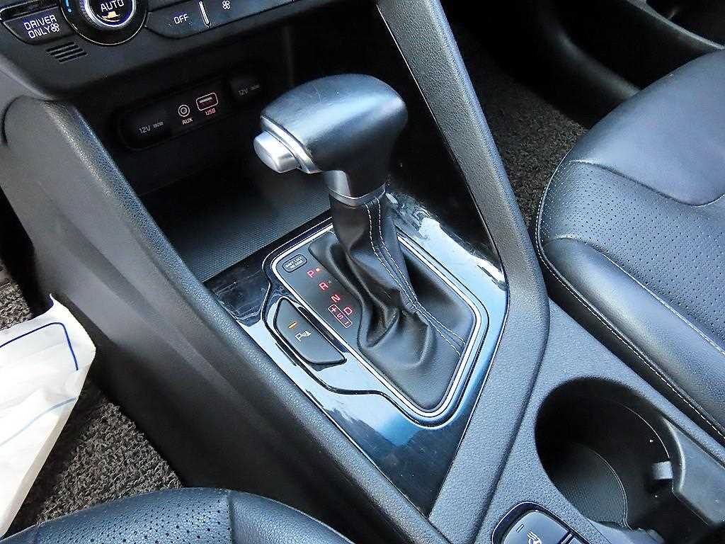 Kia Niro — photo 10