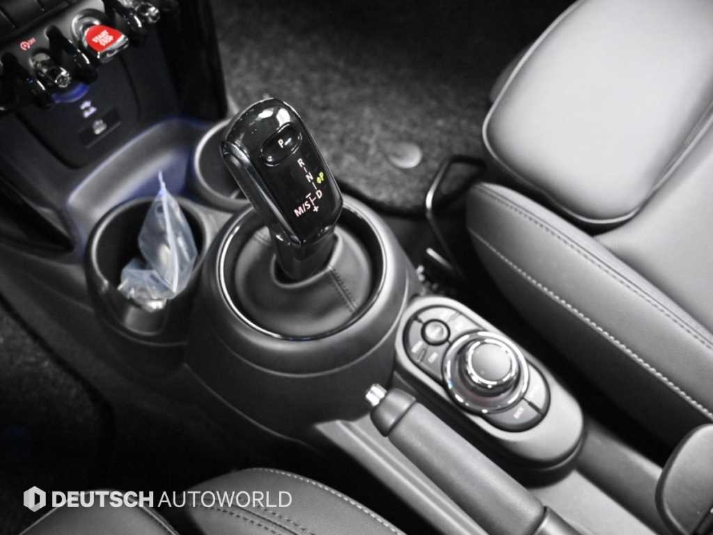 Mini Cooper — photo 09