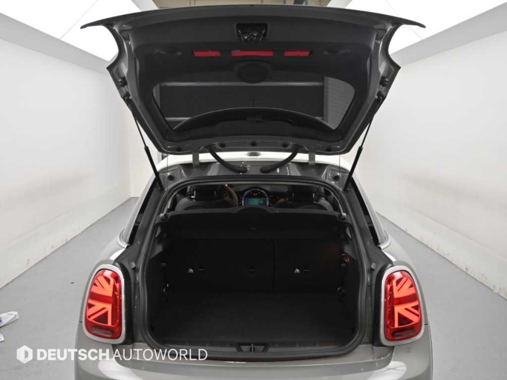 Mini Cooper — photo 19
