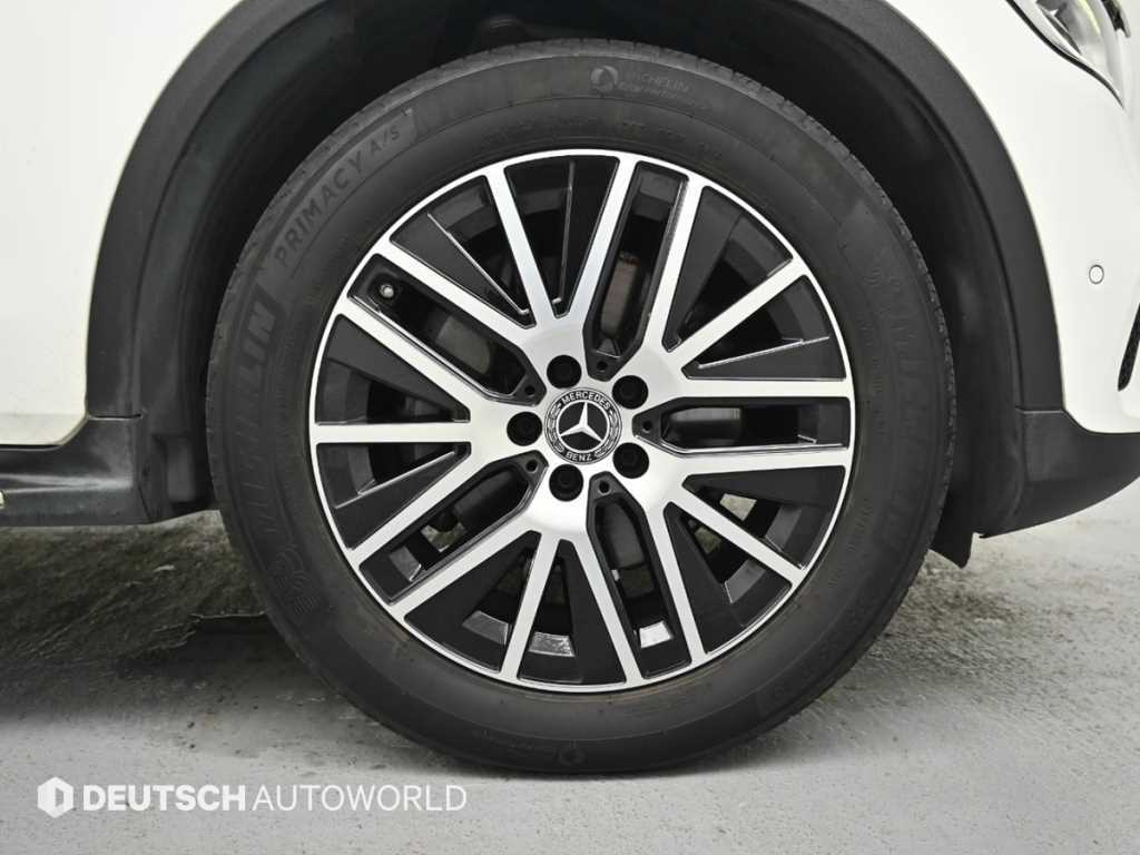 Mercedes-Benz GLC-Class — photo 05