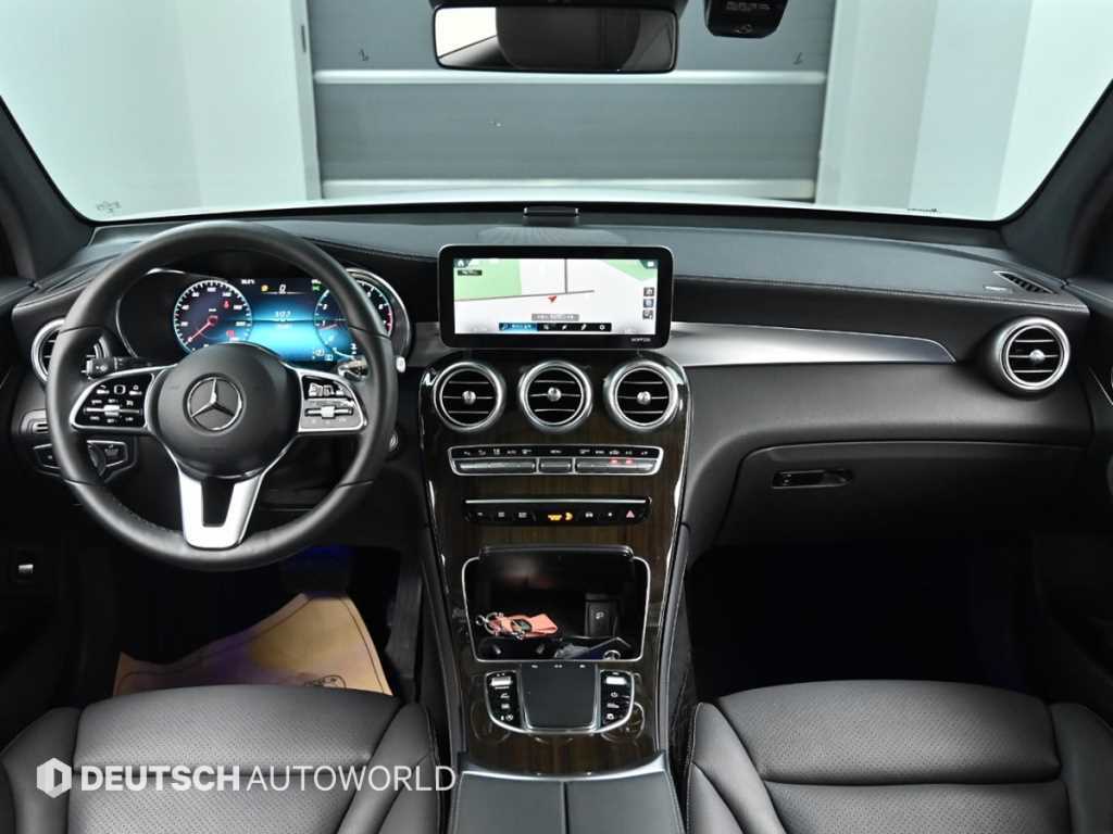 Mercedes-Benz GLC-Class — photo 07