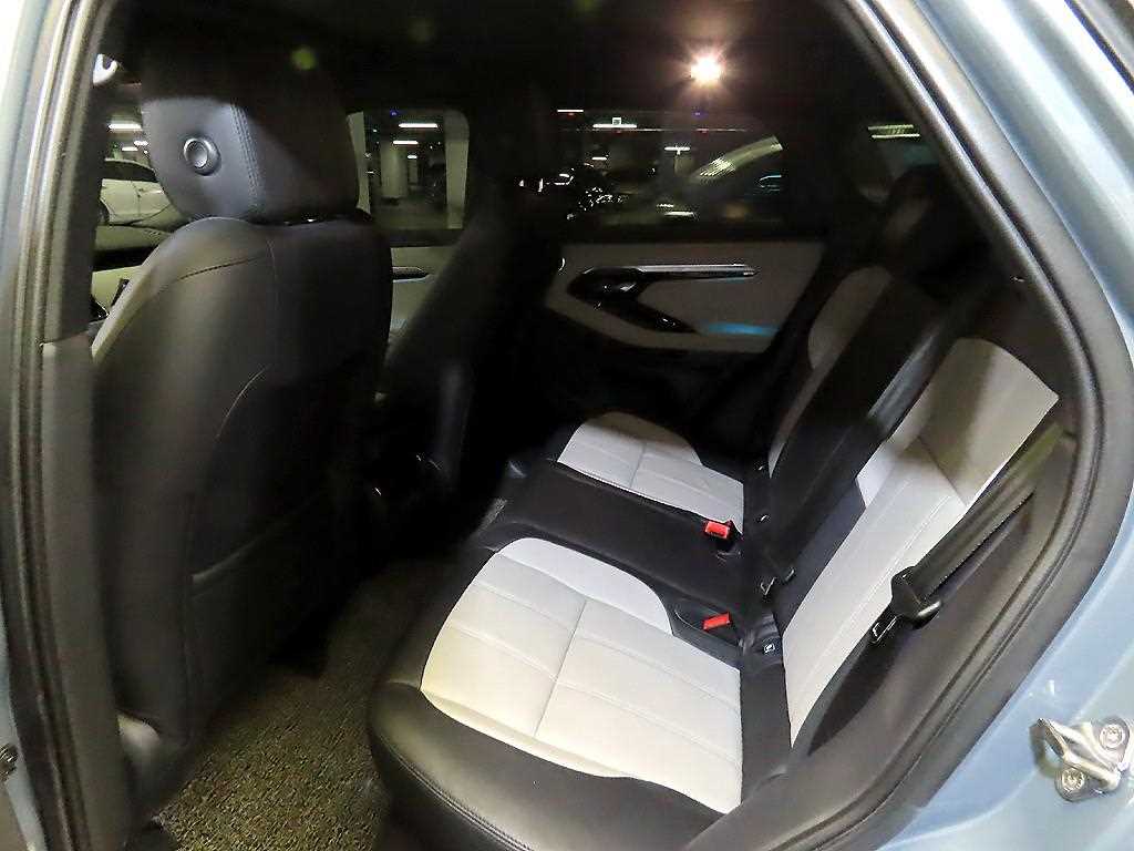 Land Rover Range Rover Evoque — photo 07