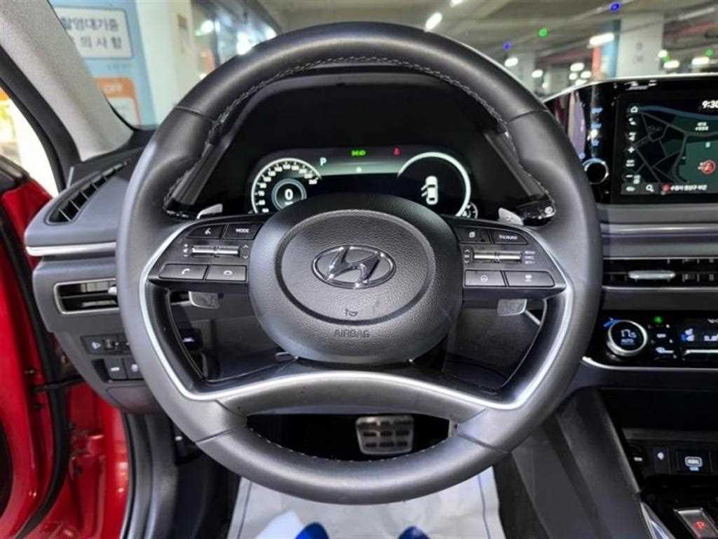 Hyundai Sonata — photo 08