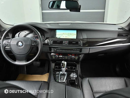 BMW 5-Series — photo 07