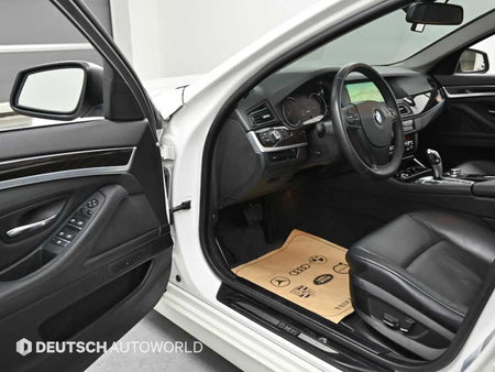 BMW 5-Series — photo 11