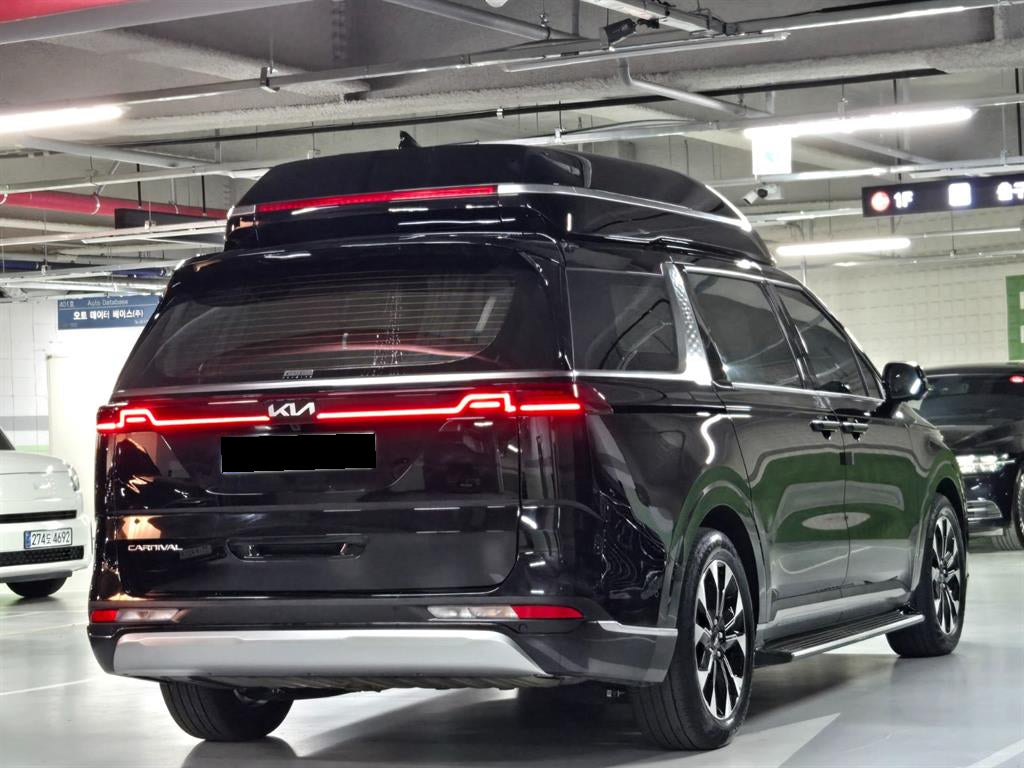 Kia Carnival — photo 03