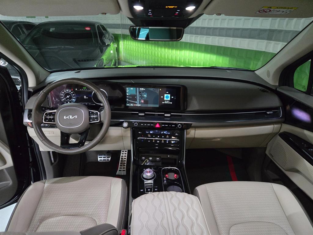 Kia Carnival — photo 09