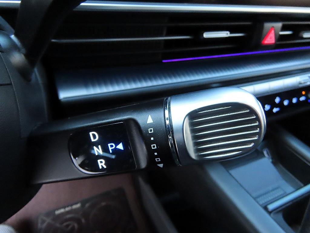 Hyundai Ioniq6 — photo 11