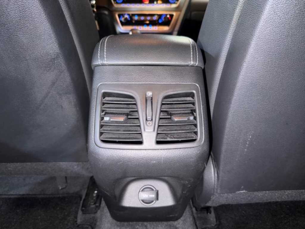 Hyundai Sonata — photo 12
