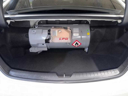 Hyundai Sonata — photo 18
