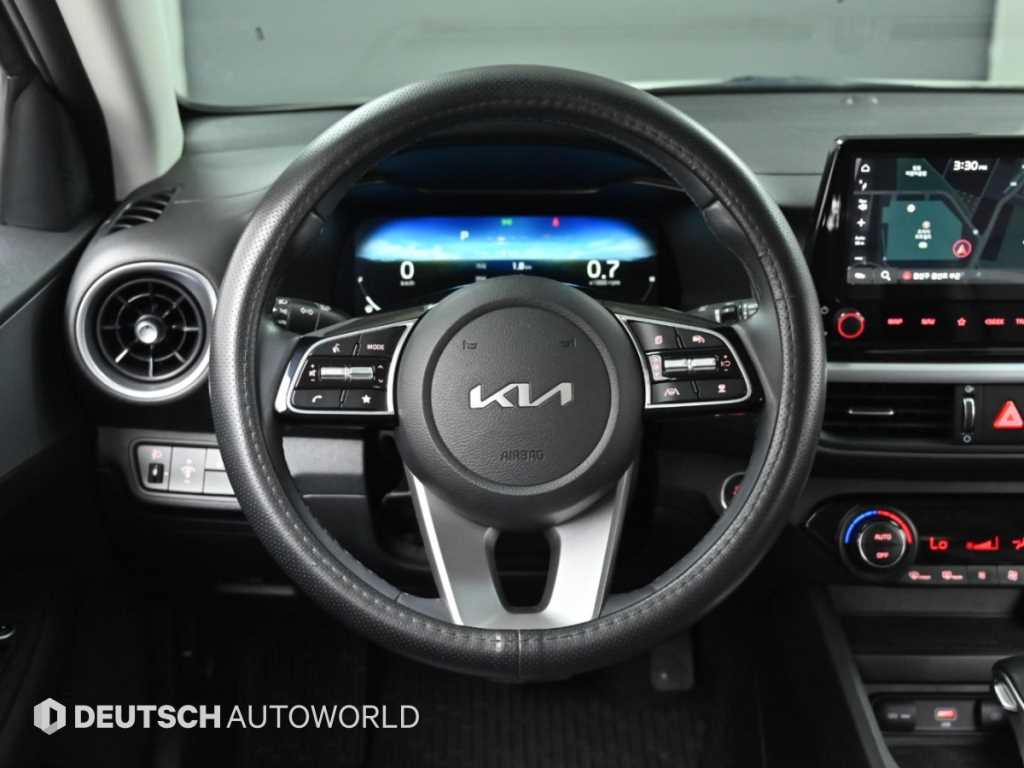 Kia K3 — photo 10