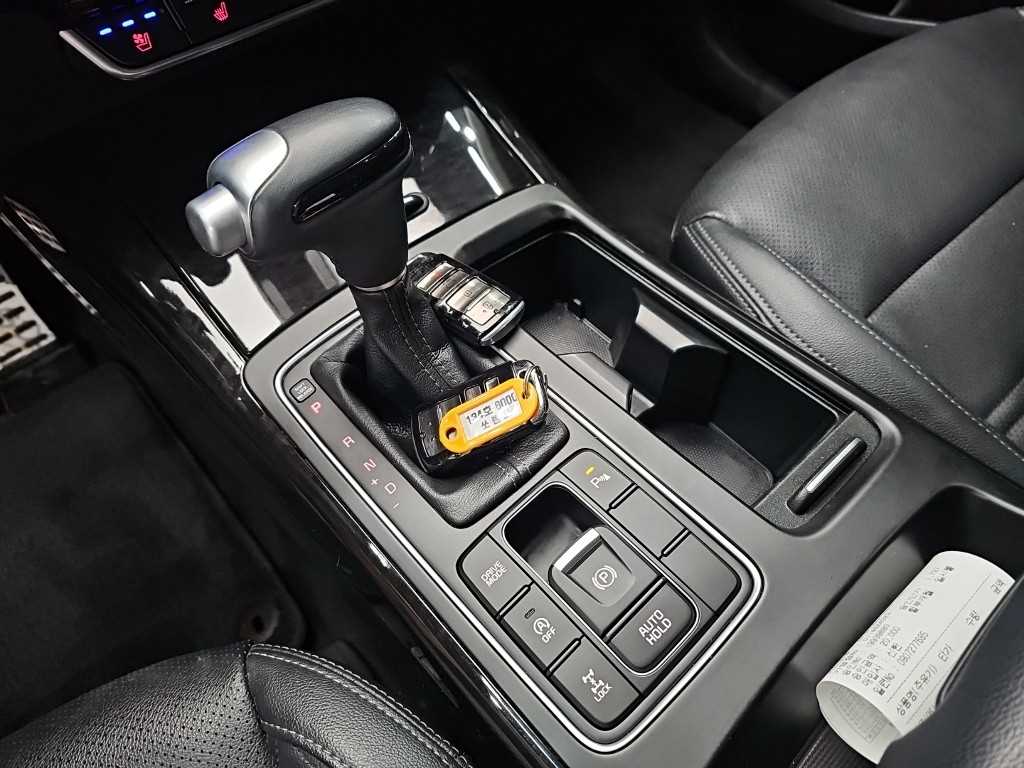 Kia Sorento — photo 08