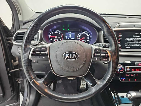 Kia Sorento — photo 09
