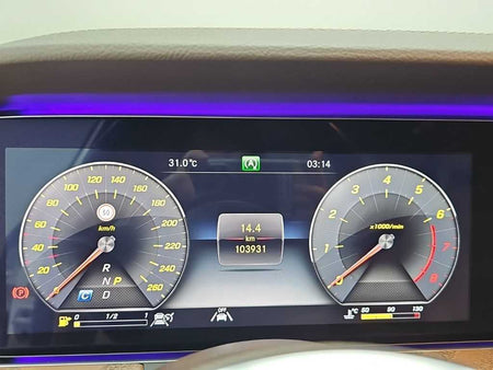 Mercedes-Benz E-Class — photo 06