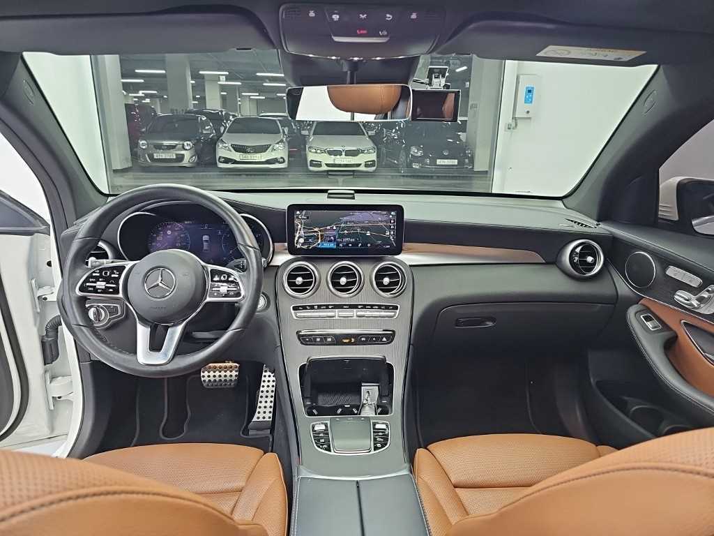 Mercedes-Benz GLC-Class — photo 07