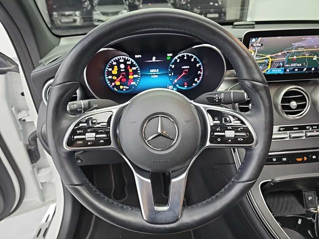 Mercedes-Benz GLC-Class — photo 09