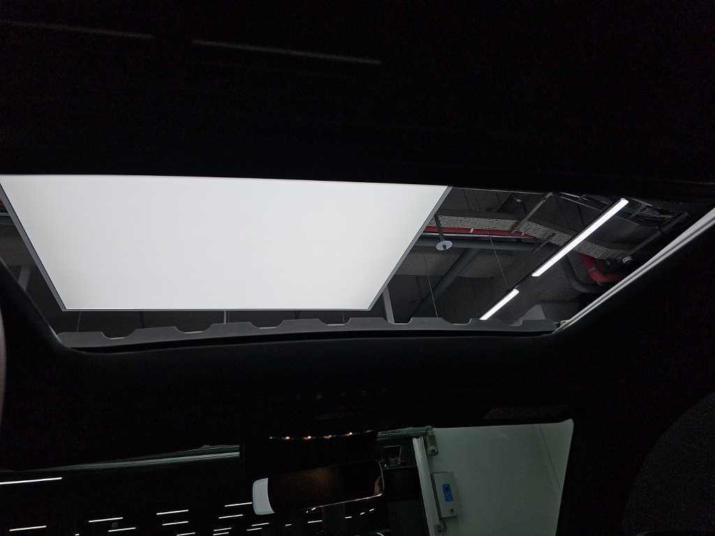Mercedes-Benz GLC-Class — photo 14