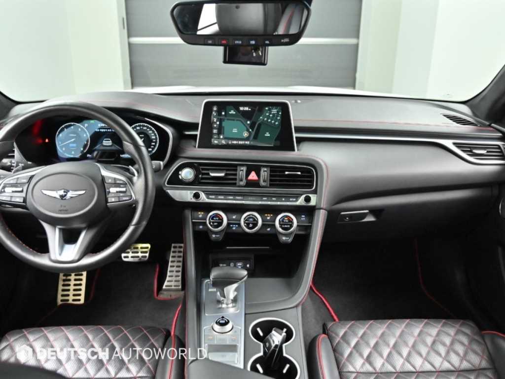 Genesis G70 — photo 07