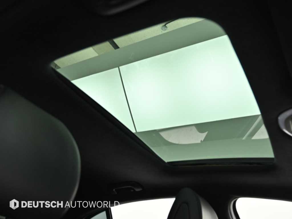 Genesis G70 — photo 18