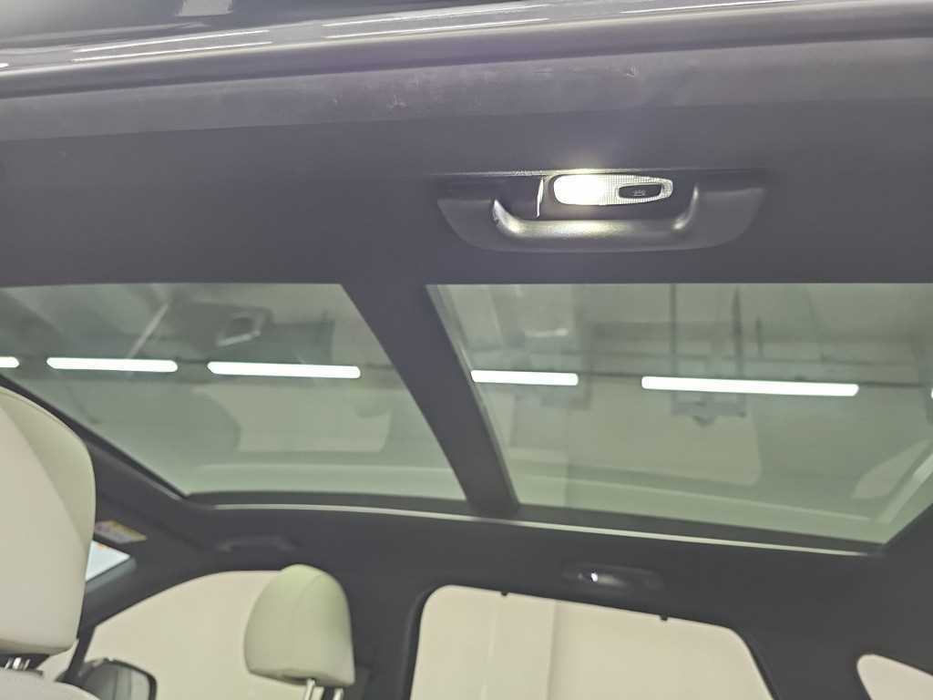Kia Sorento — photo 14