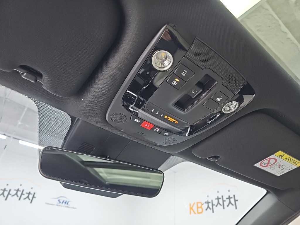 Kia Sorento — photo 17