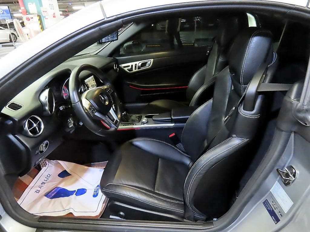 Mercedes-Benz SLK-Class — photo 11