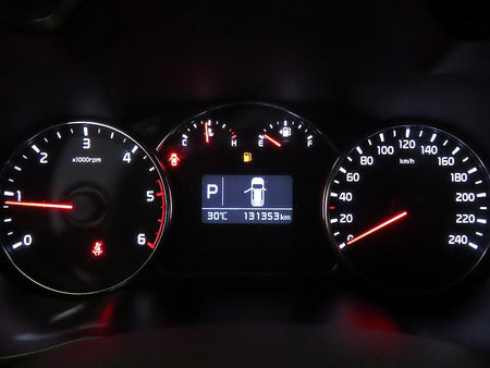 Kia Carens — photo 09