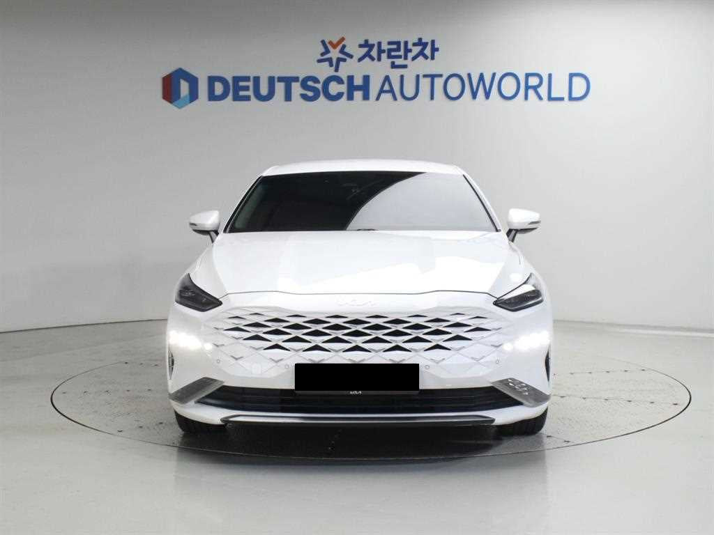 Kia K8 — photo 03