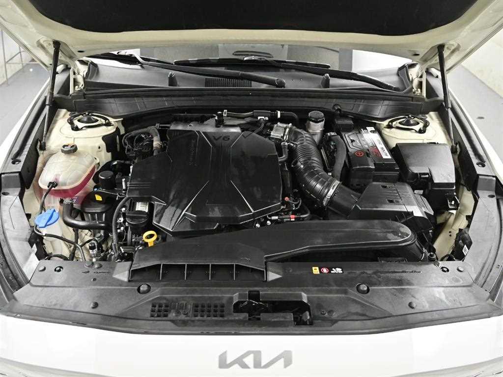 Kia K8 — photo 06