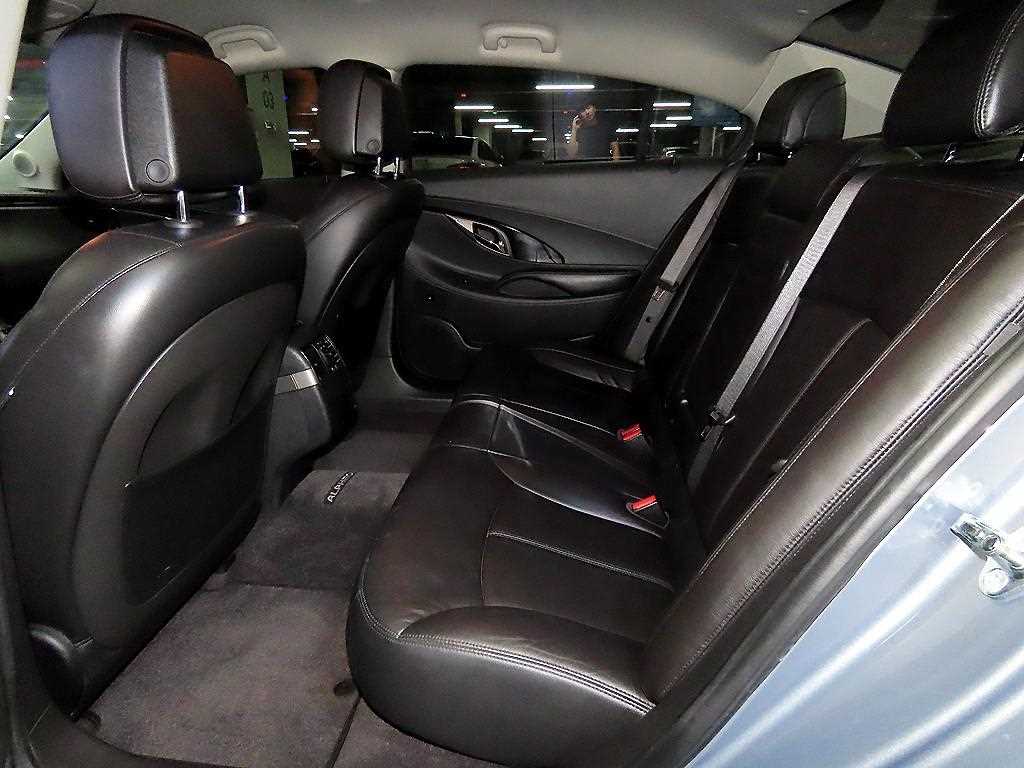 CHEVROLET Alpheon — photo 07