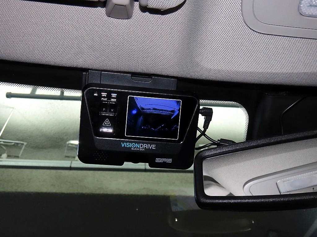 CHEVROLET Alpheon — photo 16