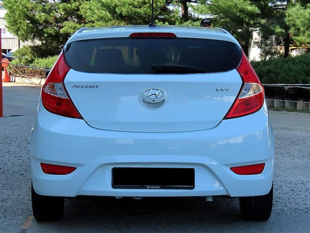 Hyundai Accent — photo 04
