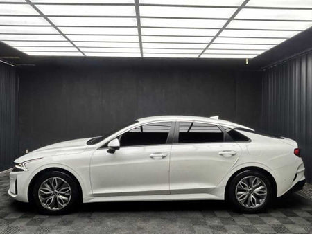 Kia K5 — photo 02