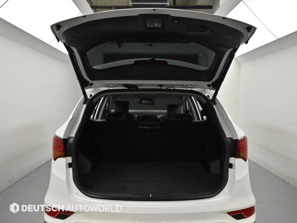 Hyundai Santafe — photo 19