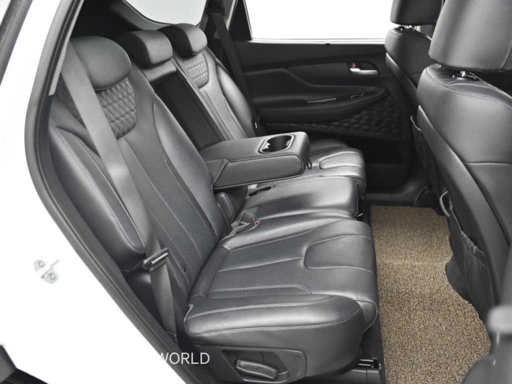 Hyundai Santafe — photo 12