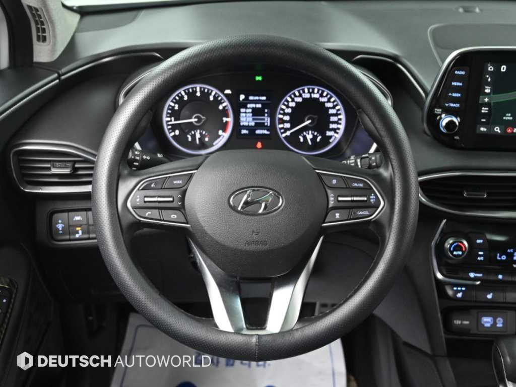 Hyundai Santafe — photo 13