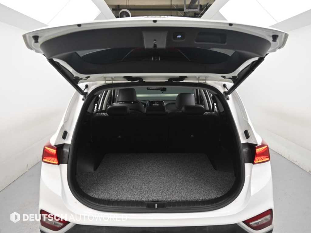 Hyundai Santafe — photo 19