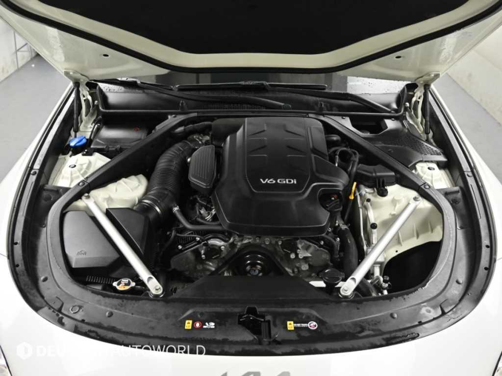 Kia K9 — photo 06