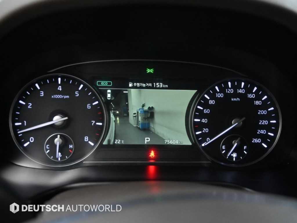 Kia K9 — photo 08