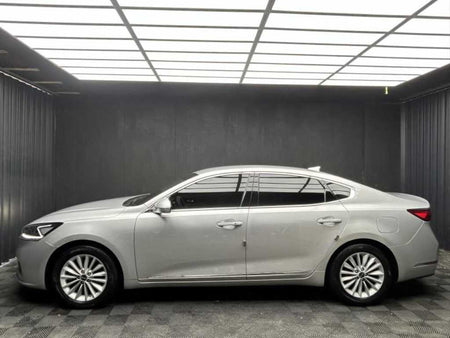 Kia K7 — photo 04