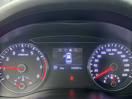 Kia K7 — photo 14