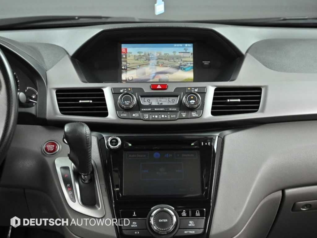 Honda Odyssey — photo 14