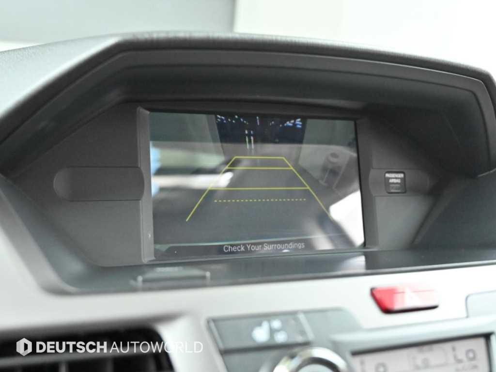 Honda Odyssey — photo 15