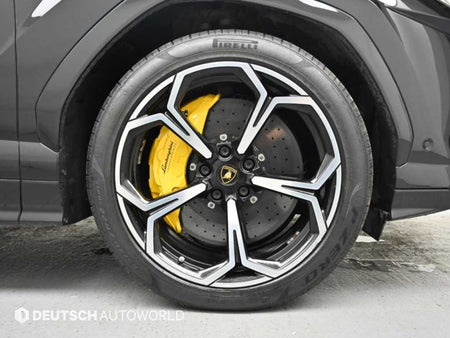 Lamborghini Urus — photo 05