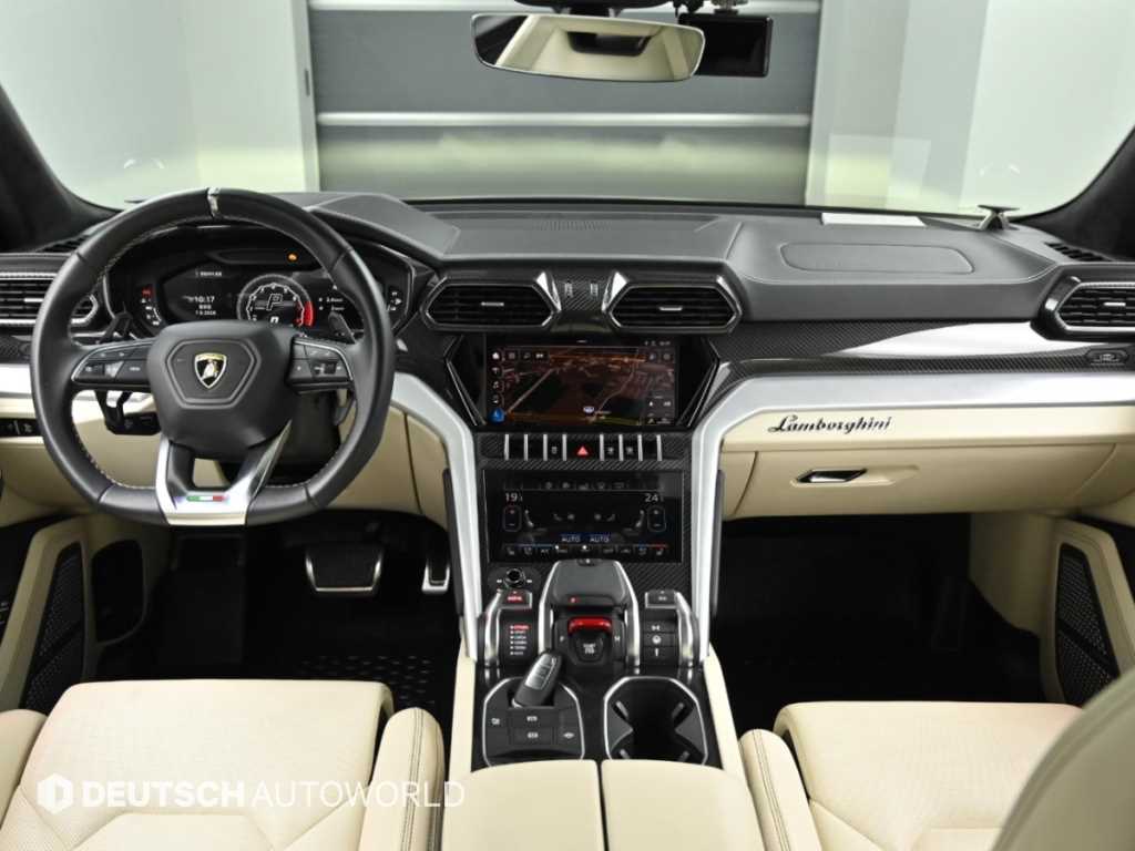 Lamborghini Urus — photo 07