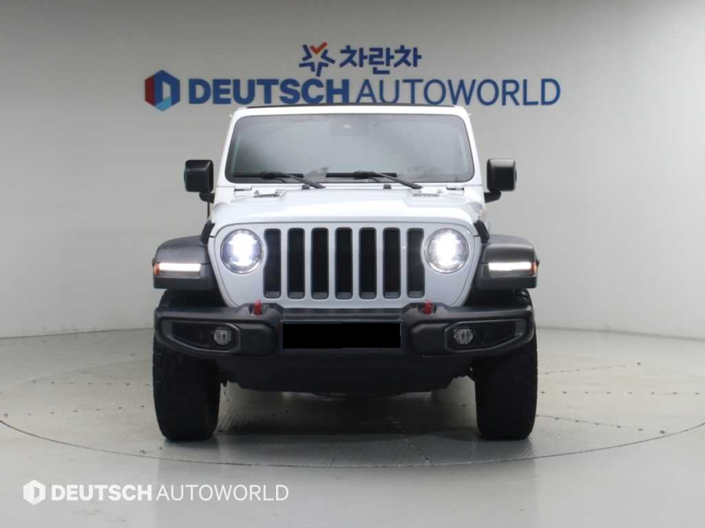 Jeep Wrangler — photo 03