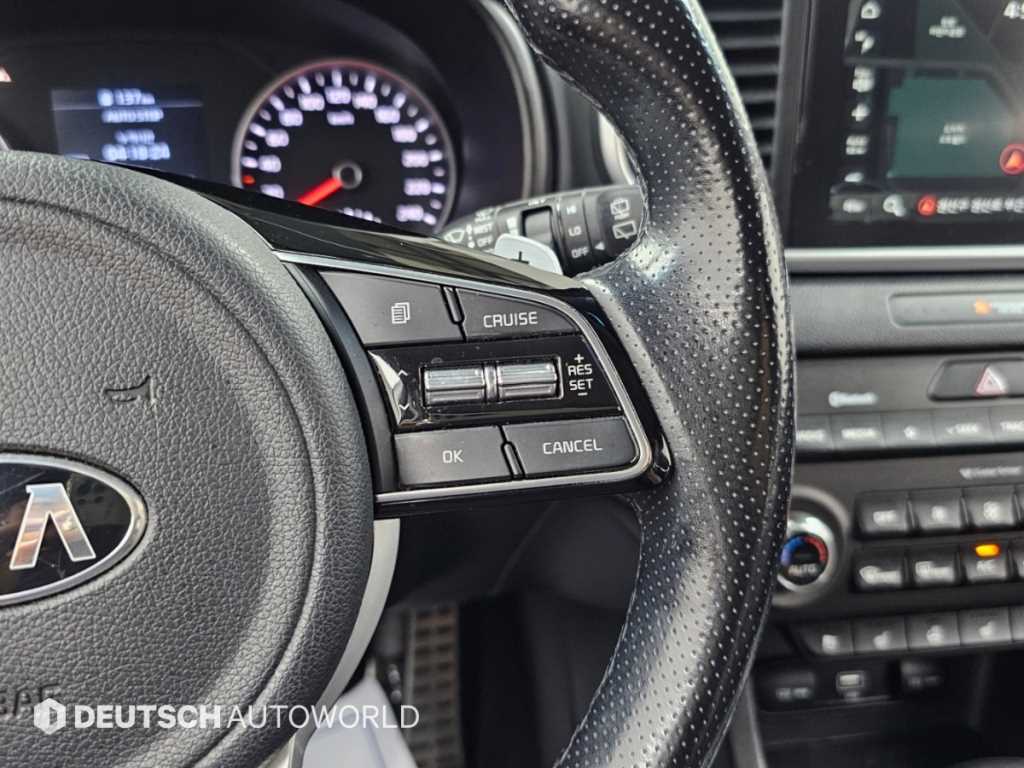 Kia Sportage — photo 16