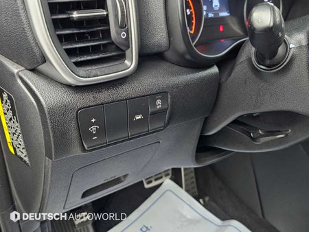 Kia Sportage — photo 17