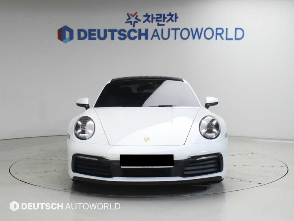 Porsche 911 — photo 03