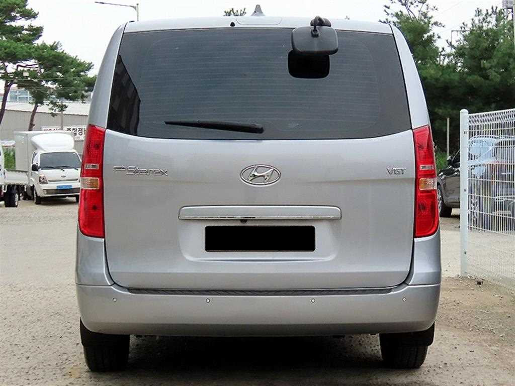 Hyundai Starex — photo 04